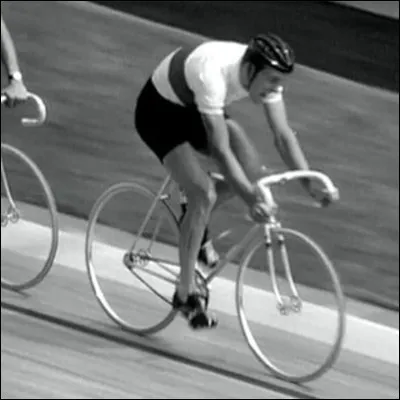 Ce coureur cycliste français, âgé de 77 ans, double champion olympique du kilomètre et en tandem en 1968, c'est ...