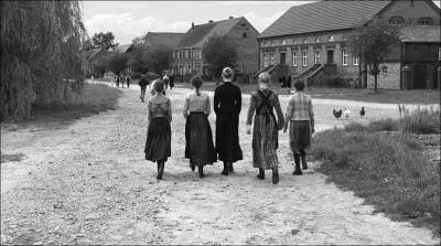 Ces enfants sortent d'une cole en Allemagne. De quel film s'agit-il ?