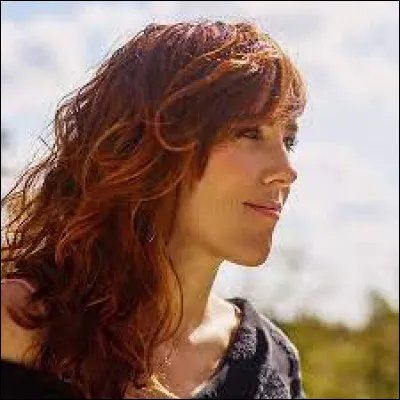 Laquelle de ces chansons n'est pas de Zaz ?