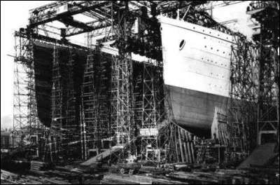 Le Titanic possède 2 jumeaux, lesquels ?
