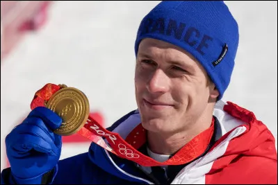 Quel skieur français a remporté le titre olympique en slalom ?