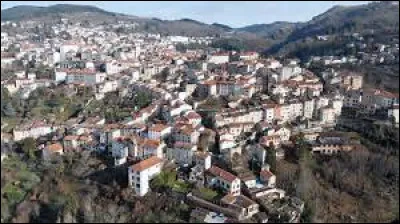 Quelle est l'intruse parmi ces villes ?