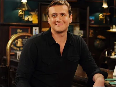 De quoi Robin et Marshall se disputent-ils l'invention ?