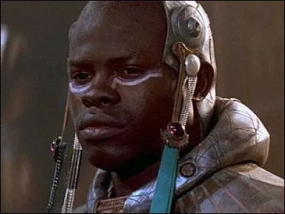 Dans quel film Djimon Hounsou joue-t-il Horus ?