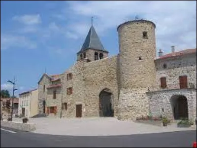 Je vous emmène à présent en Auvergne-Rhône-Alpes, à Bournoncle-Saint-Pierre. Commune de l'aire d'attraction de Brioude, elle se situe dans le département ...