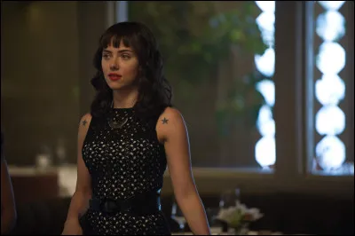 Dans quel film Scarlett Johansson joue-t-elle Molly ?