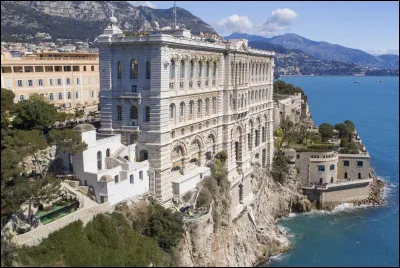 Quel musée célèbre de Monaco fut créé par le prince Albert Ier au début du siècle dernier ?