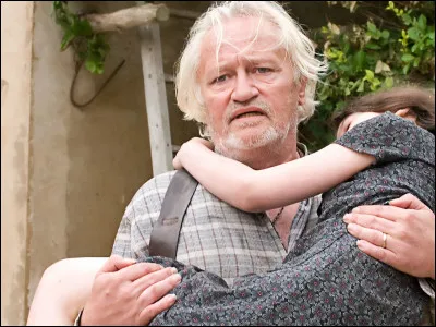 Dans quel film Niels Arestrup est-il un fermier ?