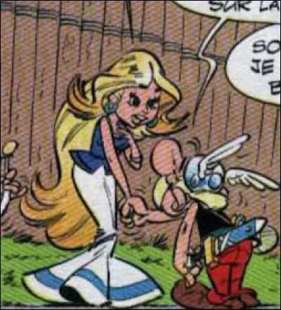 Comment s'appelle cette Gauloise blonde ayant grandi au village d'Astérix avant de partir vivre à Condate ?