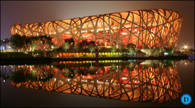 Quel est le surnom du stade national de Pékin lors des Jeux olympiques d'hiver de 2022 ?