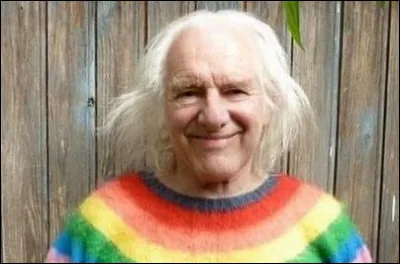 Poète, chanteur et compteur, Beaucarne est un artiste belge aux multiples facettes. Quel était son prénom ?