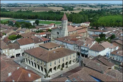 Quelle est l'intruse parmi ces villes ?