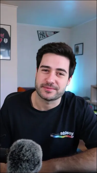 Qui est ce youtubeur qui fait des fictions qui font vraiment très peur ?