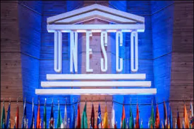 Où se situe le siège de l'UNESCO ?