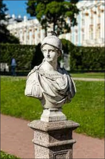 Mythologie : 
Dans la mythologie romaine, qui était la déesse de la guerre ?