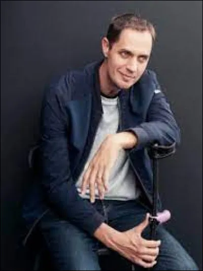 Quelle est la particularité de son album "Mesdames" ?