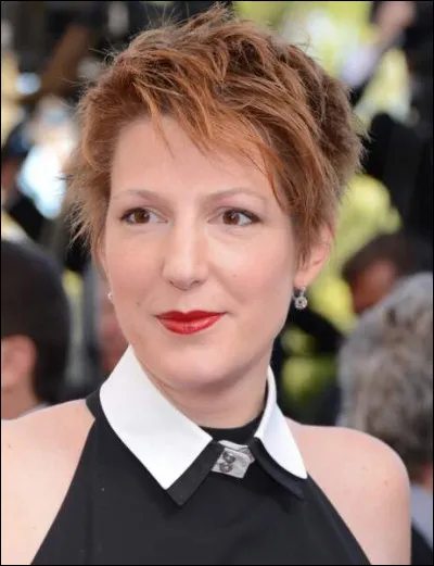 Qui est cette Natacha, journaliste et essayiste à l'hebdomadaire Marianne, au Figaro, à France 2, Canal+, Europe 1, Paris Première puis BFM TV ?