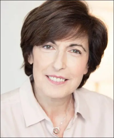 Qui est cette Ruth, journaliste franco-marocaine à BFM TV et depuis 2021 à LCI ?