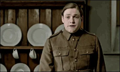 En 1914 il apprend qu'un membre de sa famille est malade. Qui est-ce ?