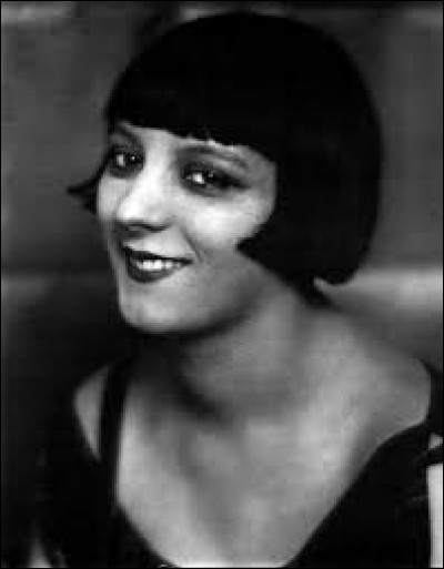 Quel est le surnom de cette jeune femme des Années Folles, qui fut la muse et le modèle de Kisling, Derain, Modigliani et Man Ray, entre autres ?