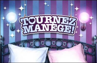 Qui présentait "Tournez manège" dans sa deuxième version durant les années 2009-2010 ?