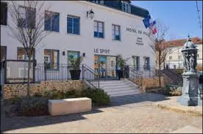 Ville francilienne, dans l'arrondissement de Palaiseau, Igny se situe dans le département ...