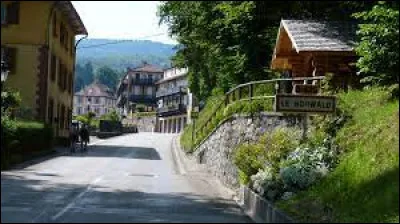 Nous sommes dans le Grand-Est, au Hohwald. Village dans le canton d'Obernai, il se situe ...