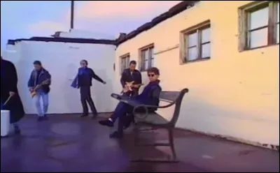 Complétez : 
"Ég fæst ekki til þess að..."