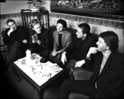 Complétez : 
"Mjúka..."