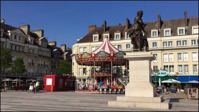 Quelle est l'intruse parmi ces villes ?