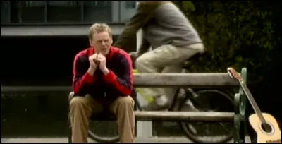 Complétez : 
"Og vonir mínar bind ég aðeins..."