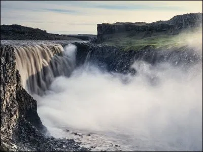 Cochez la bonne orthographe :