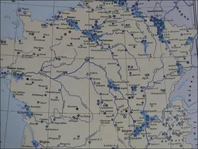 Quelle est la plate-forme aroportuaire la plus importante en France ?