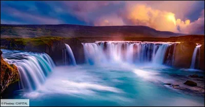 Quelle est la bonne orthographe de cette municipalité islandaise ?