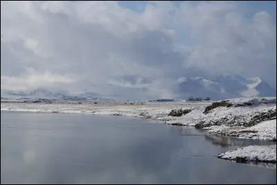Où se trouve le nom d'un fleuve islandais ?