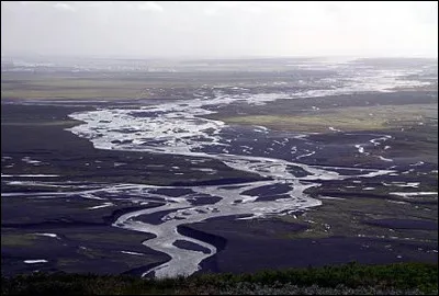 Où se trouve le nom d'un fleuve islandais ?