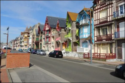 Quelle est l'intruse parmi ces localités balnéaires ?