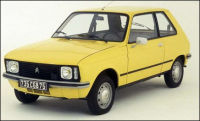 Cette petite auto fut diffusée de façon modeste puisque seulement 353 383 exemplaires furent produits à partir de 1976. Quel est son nom ?