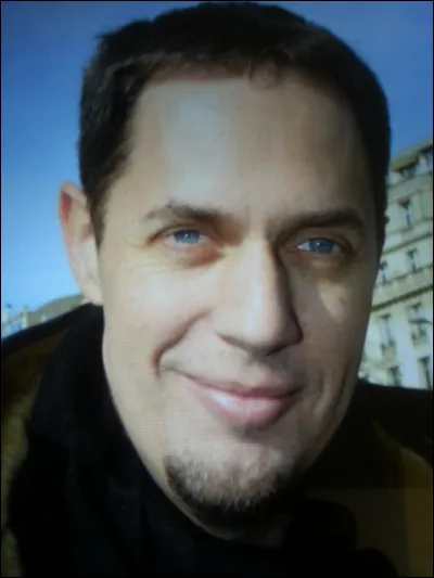 Quel est le nom du chanteur Grand Corps Malade ?