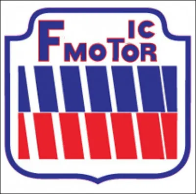 Quel est ce constructeur italien qui fabrique des motocross de toutes cylindrées destinées à la compétition ?