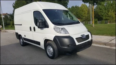 Mouche ou plume, c'est le...