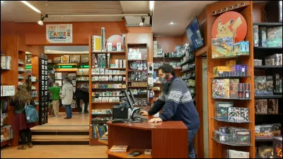 La chaîne de magasins Philibert vient de racheter la vieille charcuterie à côté de la mairie. Tu es bien sûr présent lors de l'ouverture du magasin. Quel lot attire ton attention ?