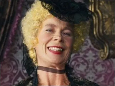 Les enfants adoreraient avoir cette femme comme belle-mère !