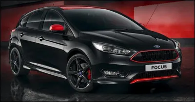 Comment écrit-on la marque de cette voiture ?