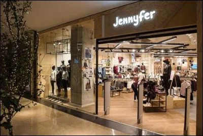 Où Hagrid trouve-t-il Hedwige ?