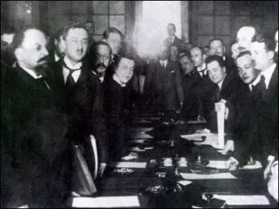 Pourquoi l'Ukraine est-elle concernée par la paix de Riga, en mars 1921 ?