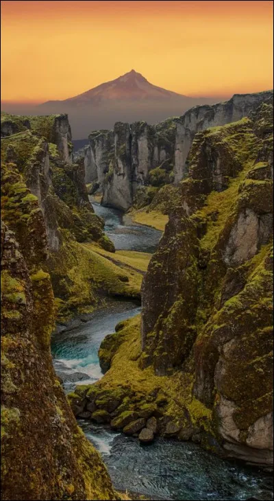 Qui est le père de Mercure ?