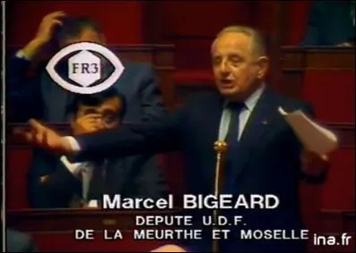 Epreuve d'histoire. A quelle bataille le gnral Bigeard, qui vient de dcder, n'a pas particip ?