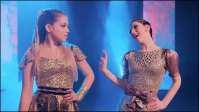 Qui est la pire ennemie de Mía ?