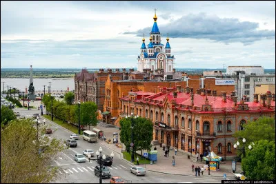 Quels fleuves d'Asie matérialisent la frontière entre la Russie et la Chine ?